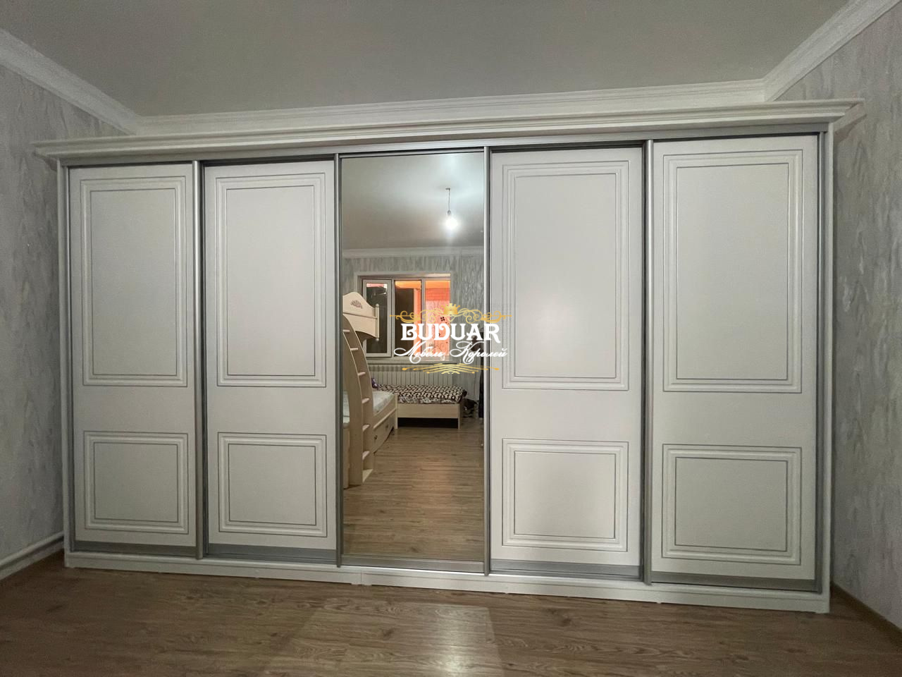 Шкаф-купе Простой 5-ти дв. 390 см